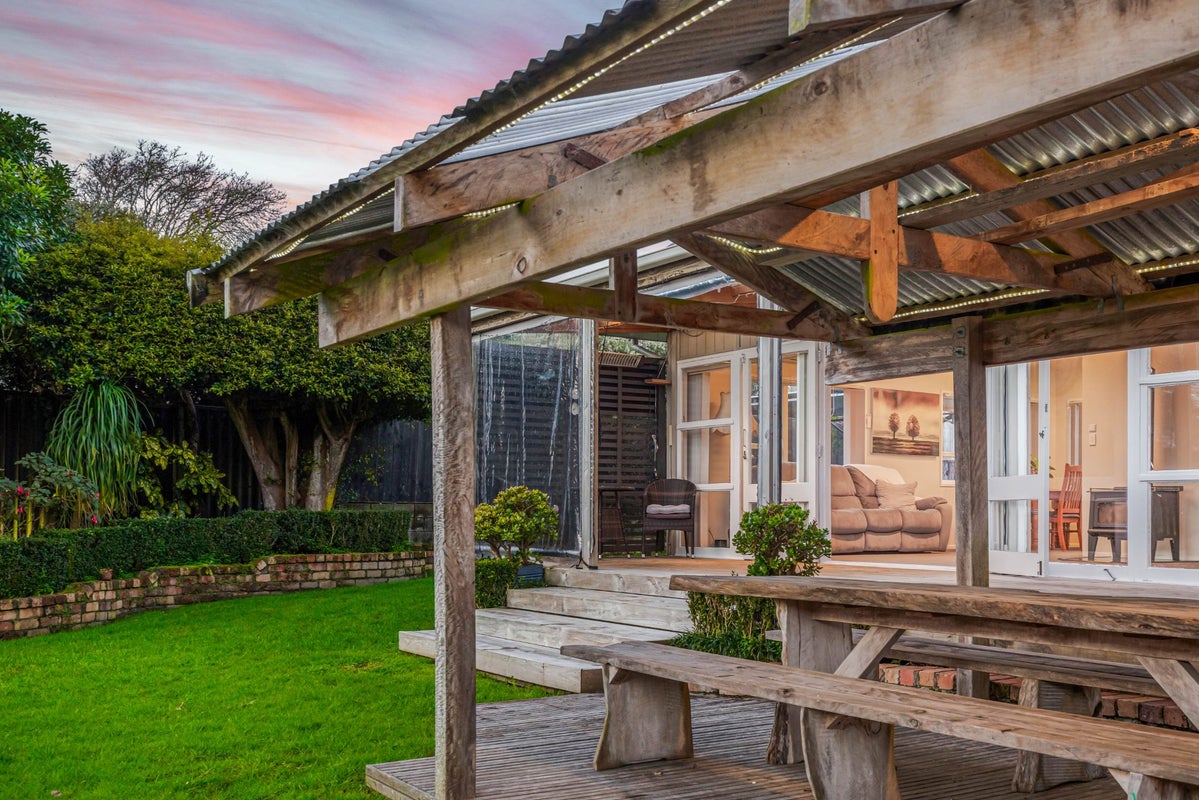 27 Anich Road, Massey, Auckland - Carousel 2