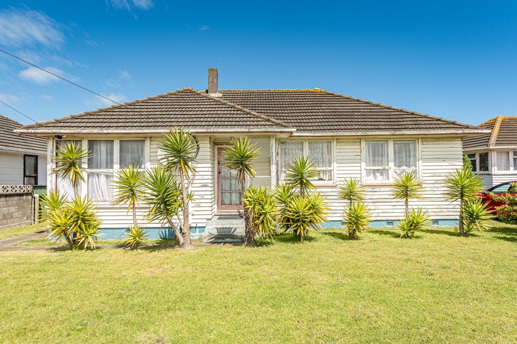 141 Puriri Street, Castlecliff, Whanganui - Carousel 1