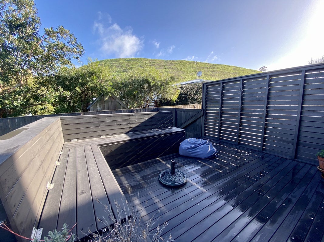 16E Putini Road, Mangere Bridge, Auckland - Carousel 1