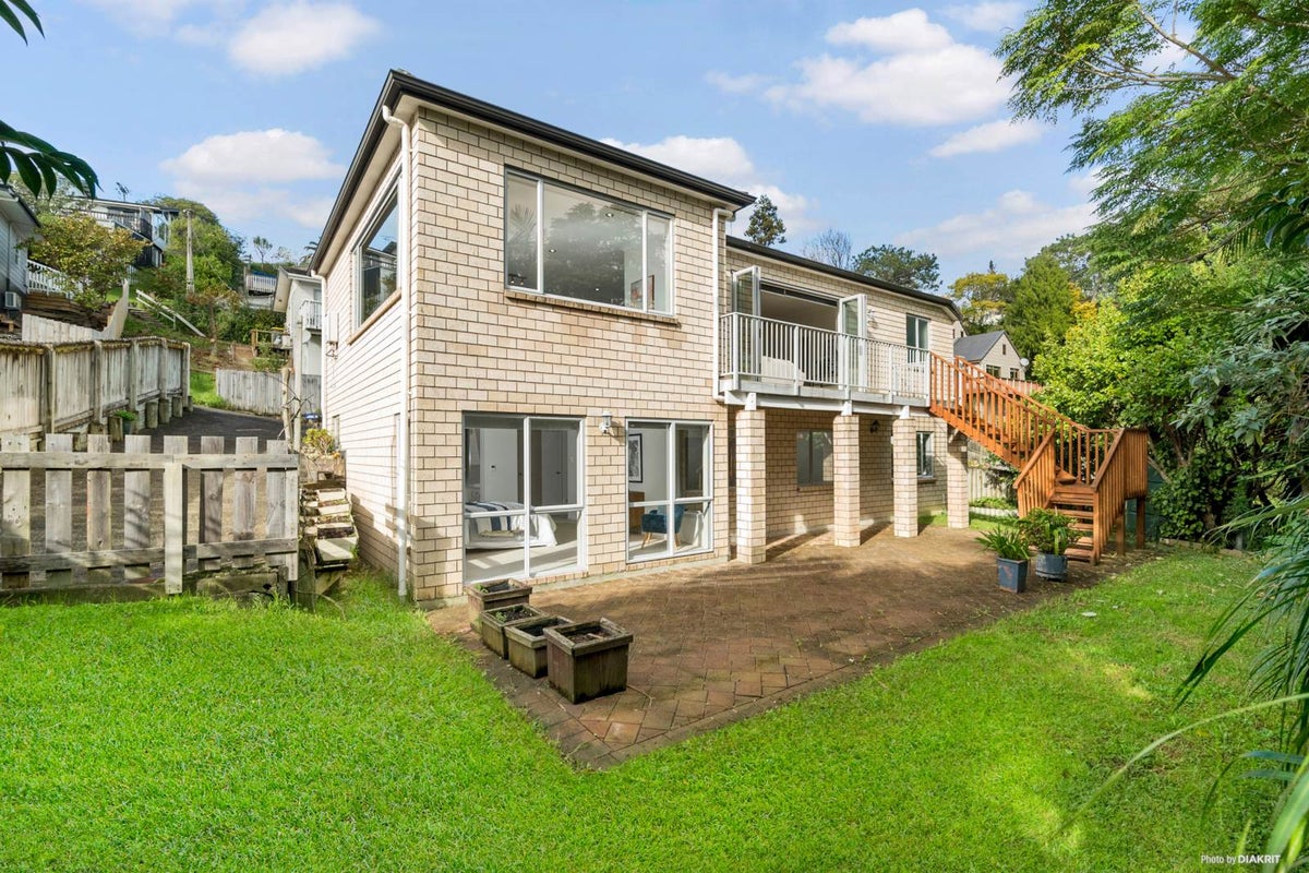147B Browns Bay Road, Browns Bay, Auckland - Carousel 1