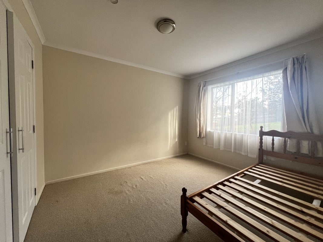 16 City View Terrace, Birkenhead, Auckland - Carousel 13