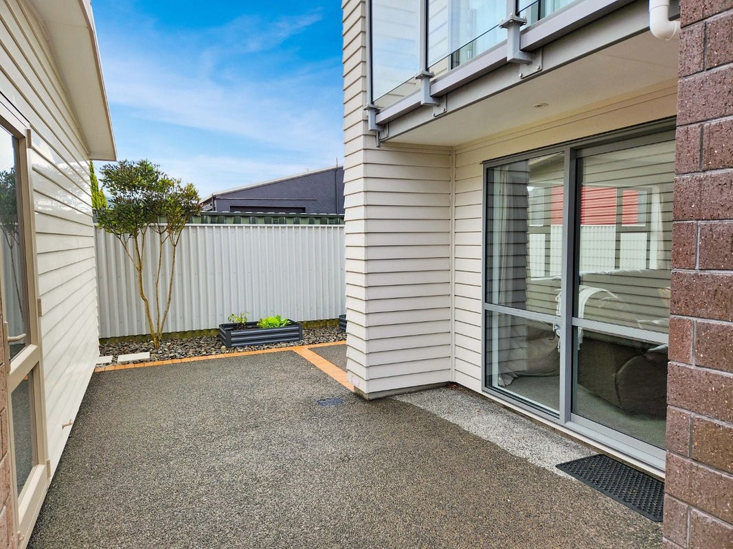 28 Latimer Way, Petone, Lower Hutt - Carousel 17