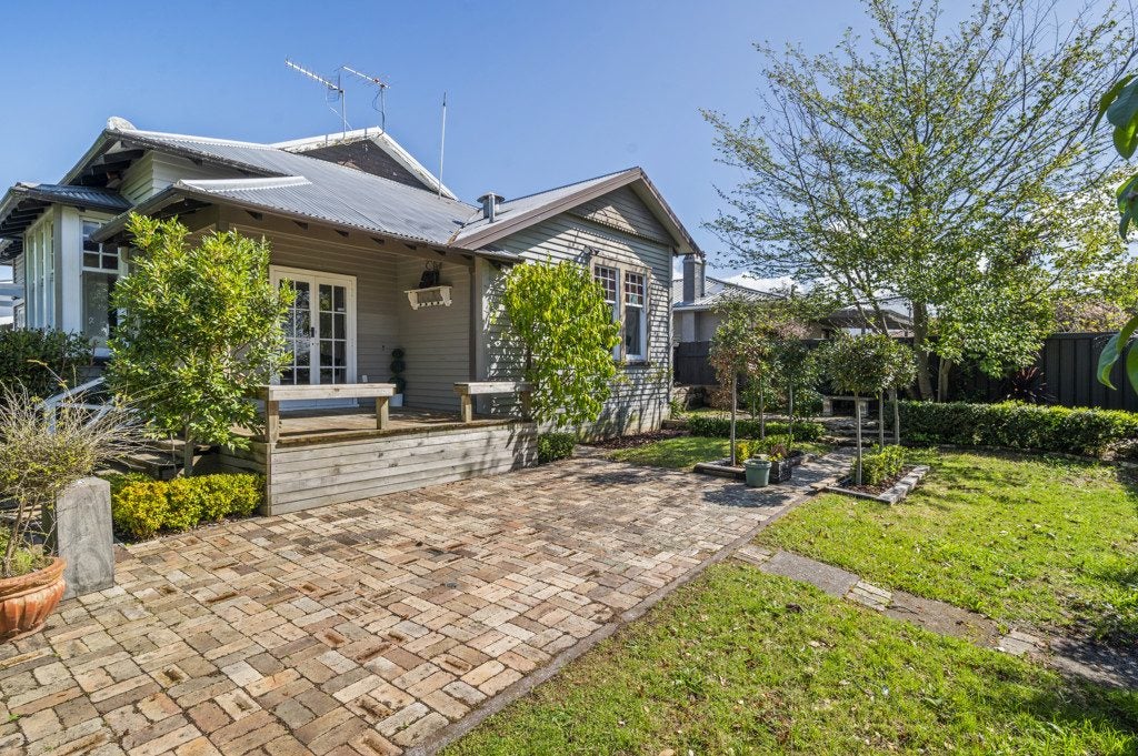 58 Pererika Street, Victoria, Rotorua - Carousel 1