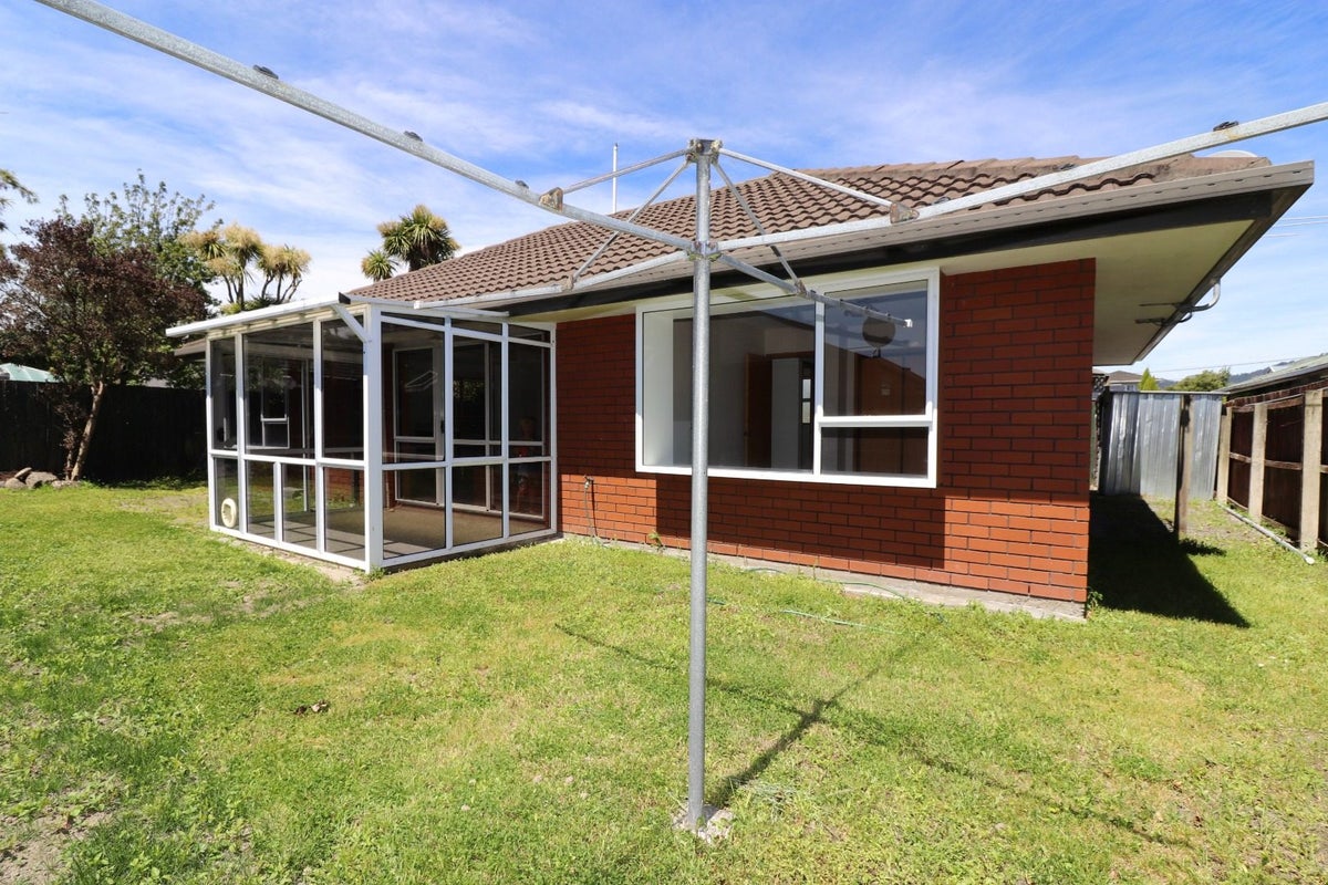 1/18 Samuel Street, Hoon Hay, Christchurch - Carousel 11