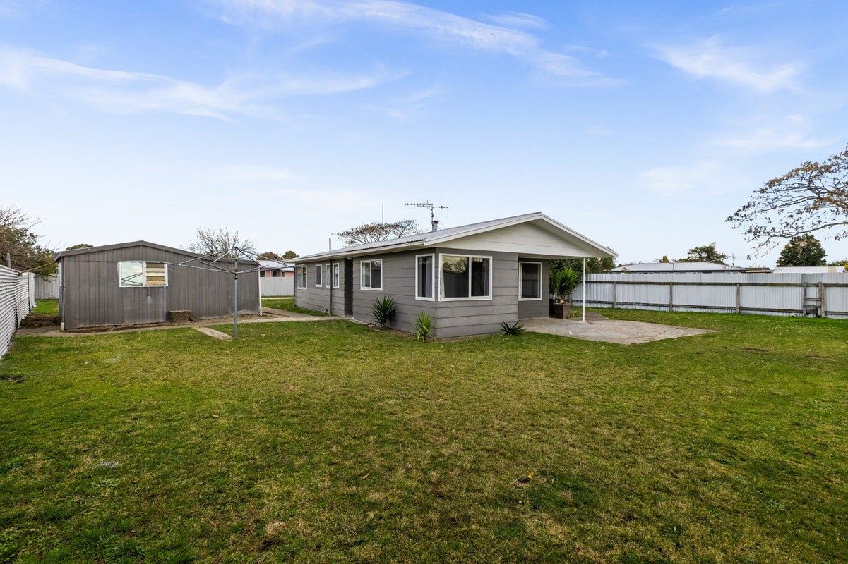 29 Cartier Crescent, Flaxmere, Hastings - Carousel 2