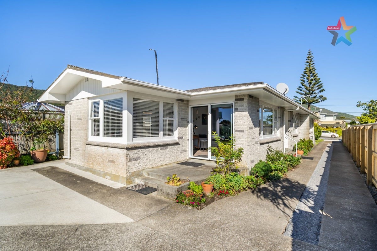 25A Porutu Street, Fairfield, Lower Hutt - Carousel 1