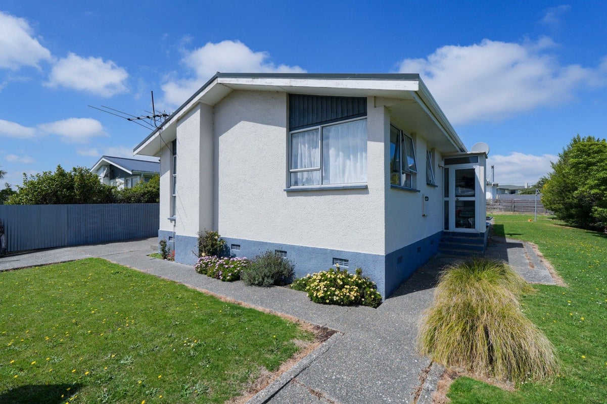 2 Burns Street, Kew, Invercargill - Carousel 2