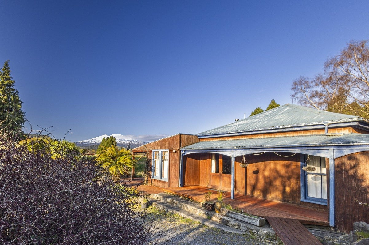 5 Rangataua Rd (State Highway, 49), OHAKUNE - Carousel 2