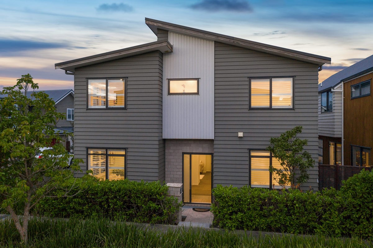 12 Harvard Street, Hobsonville, Auckland - Carousel 2