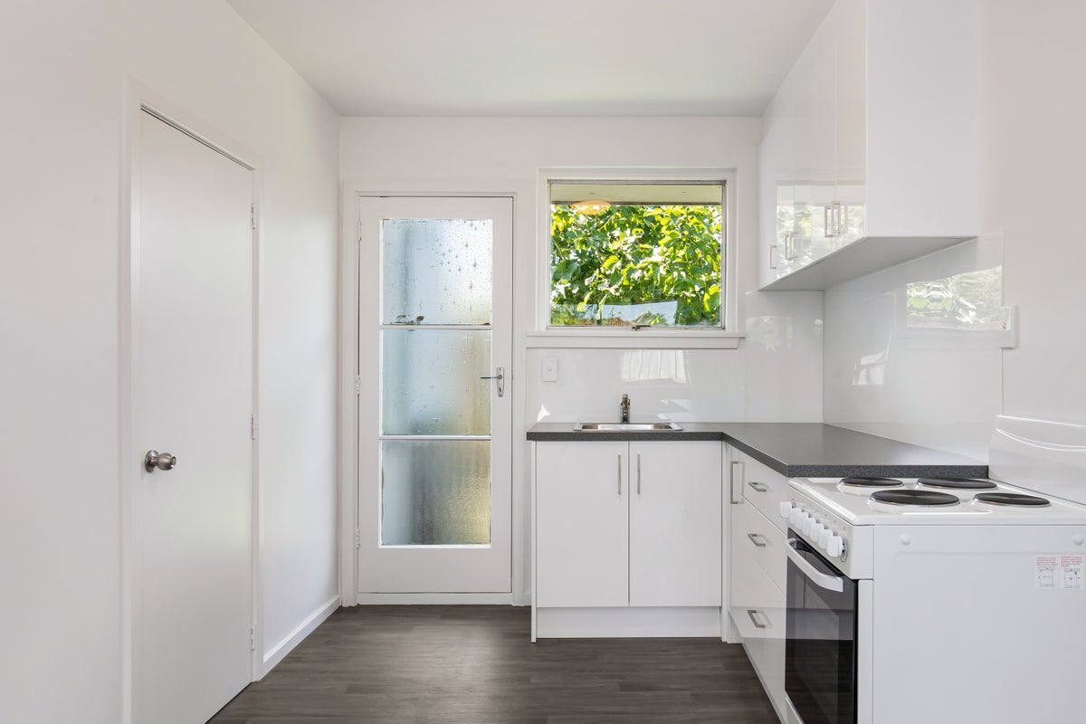 4/584 Cashel Street, Linwood, Christchurch - Carousel 2