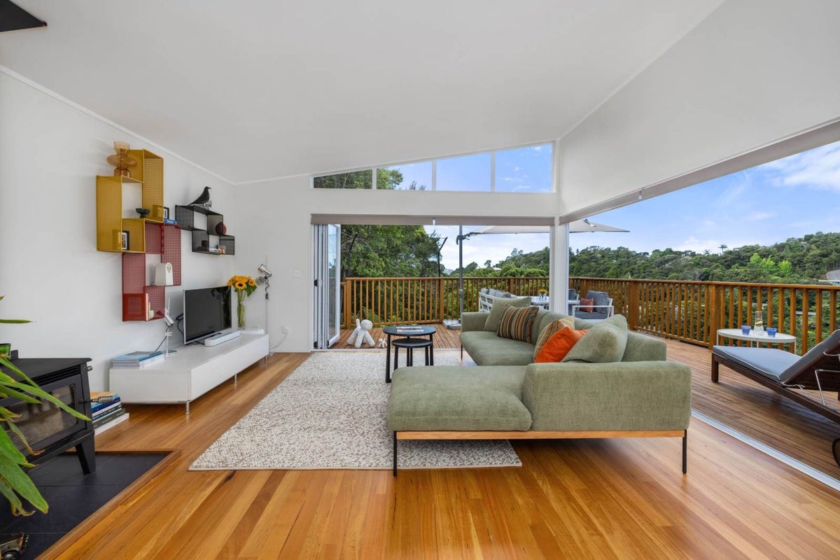 88 School Road, Paihia, Paihia - Carousel 2