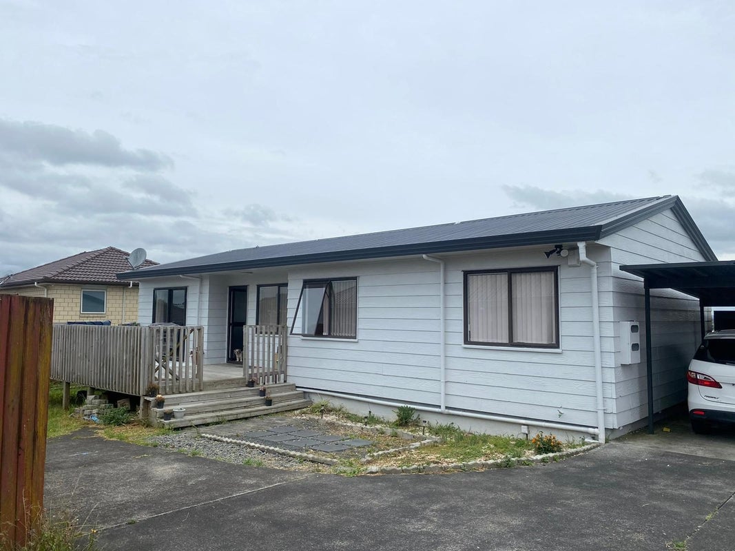 2/10 Charisma Place, Randwick Park, Auckland - Carousel 1