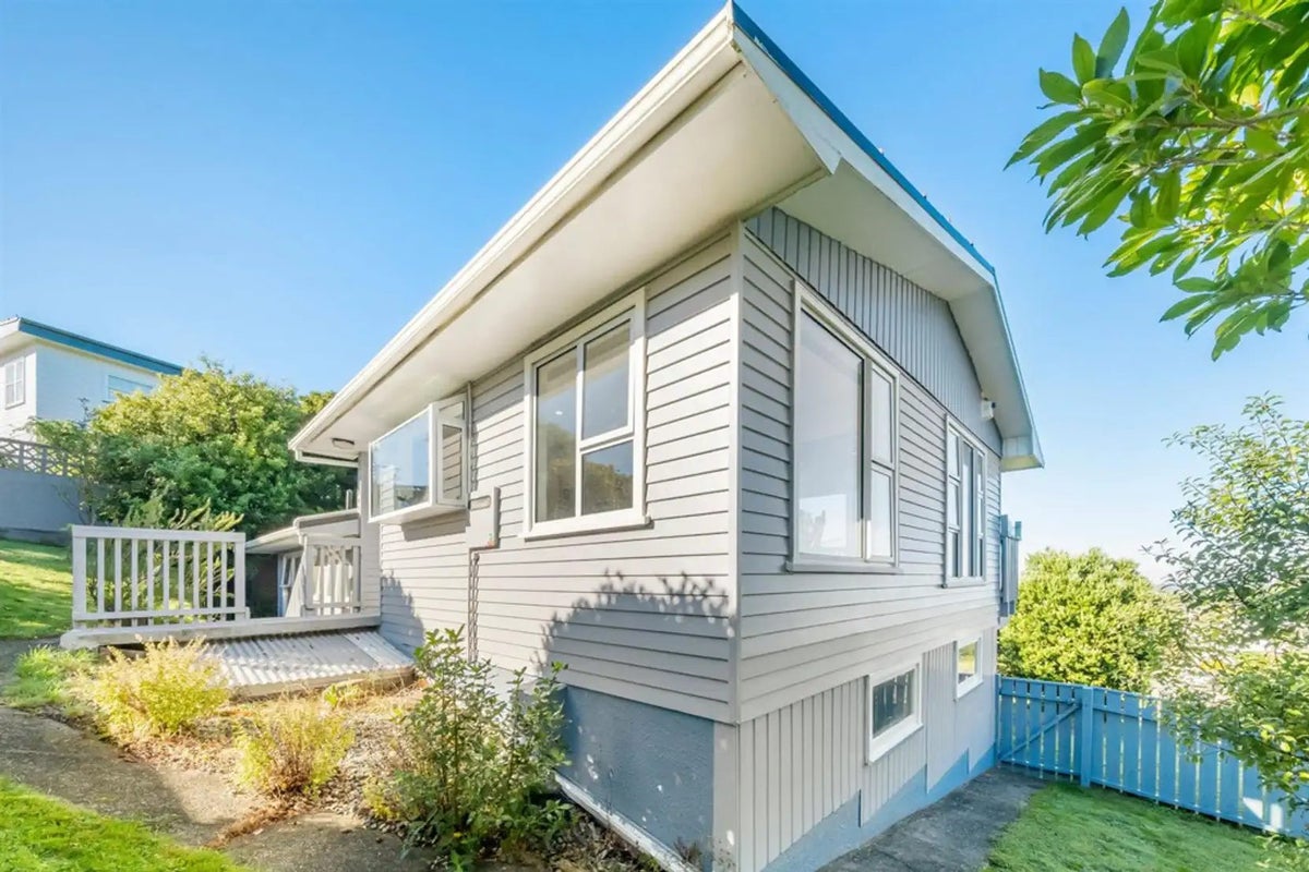 54 Major Drive, Kelson, Lower Hutt - Carousel 2