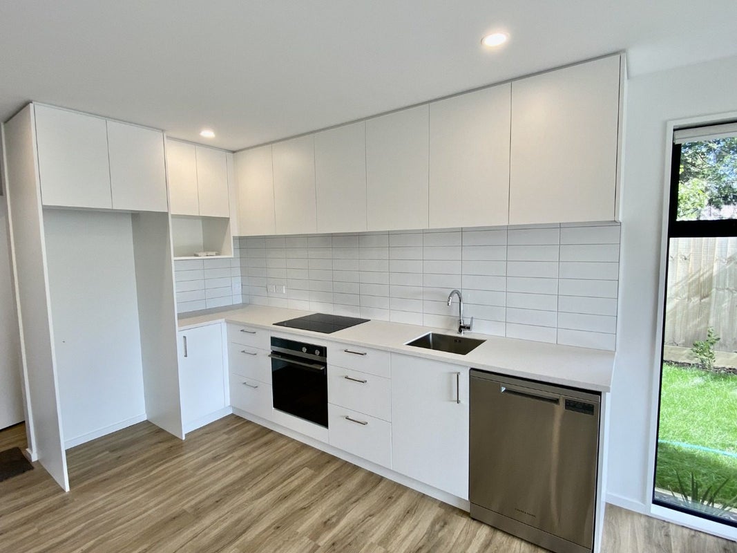 5/176 Hastings Street East, Waltham, Christchurch - Carousel 2