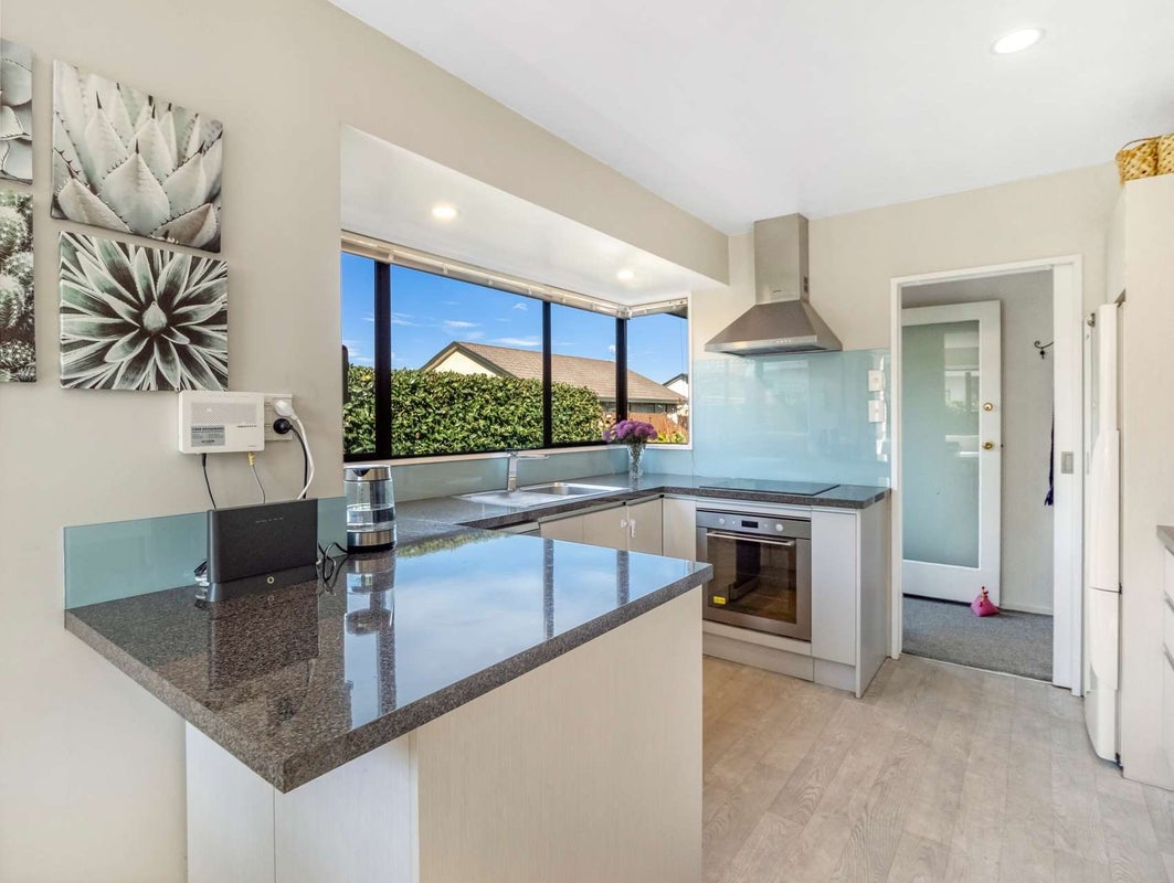 4/51 Neill Street, Hornby, Christchurch - Carousel 2