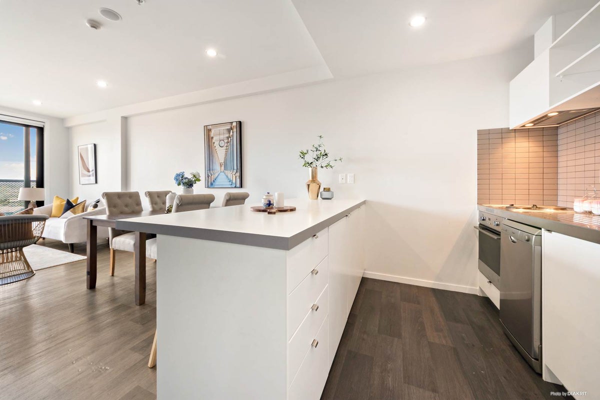 1304/20 McCrae Way, New Lynn, Auckland - Carousel 2