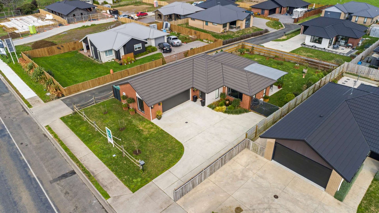 89 Whitmore Street, Kihikihi, Te Awamutu - Carousel 2