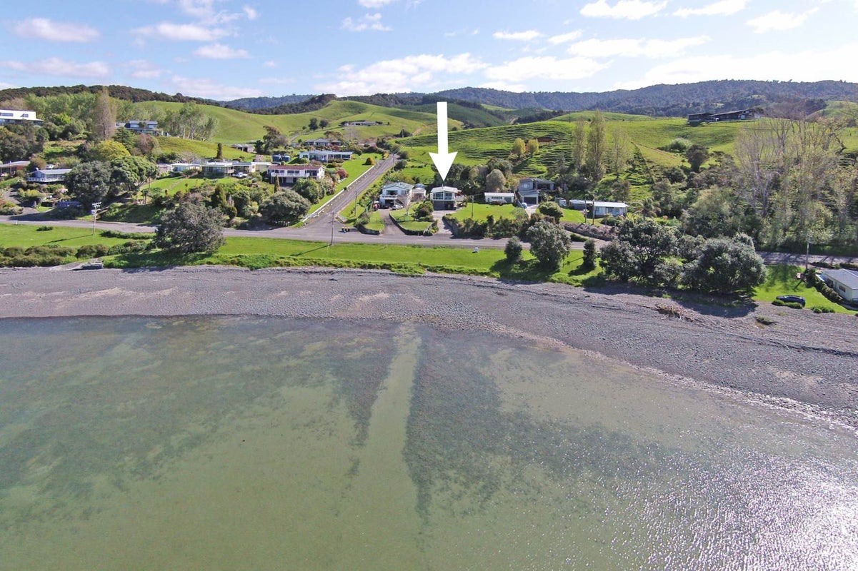 1847 East Coast Road, Pokeno - Carousel 21