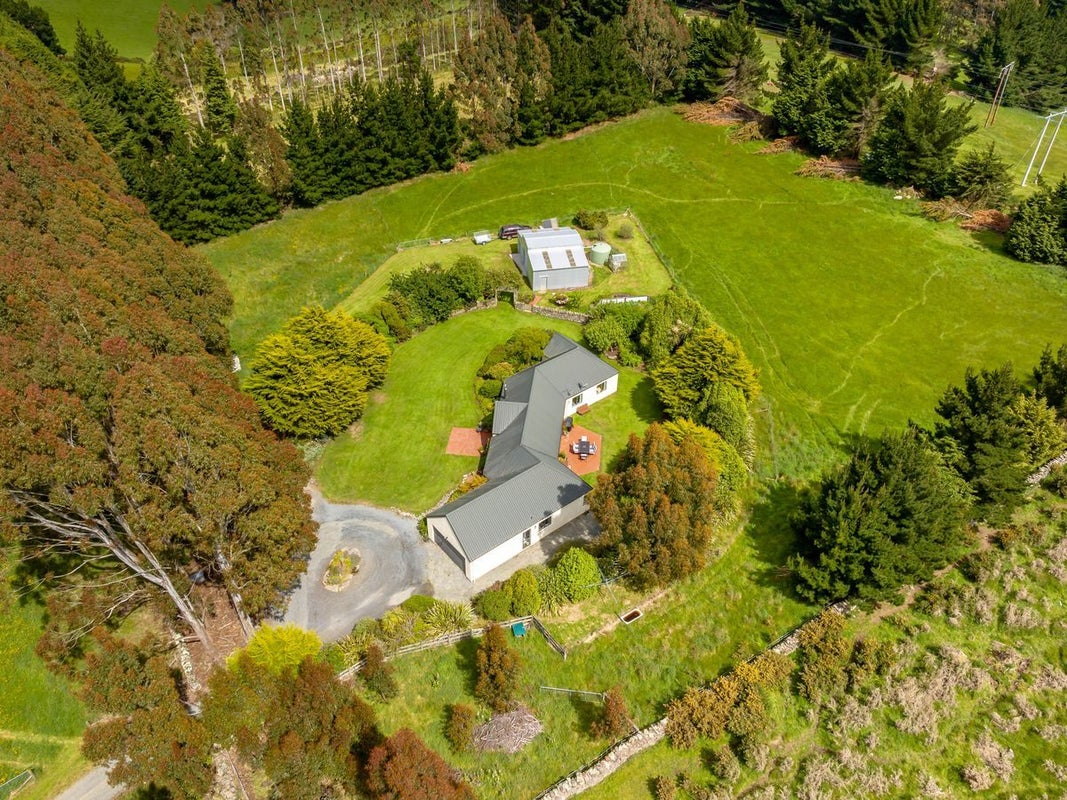 13 Cowan Road, Pine Hill, Dunedin - Carousel 50