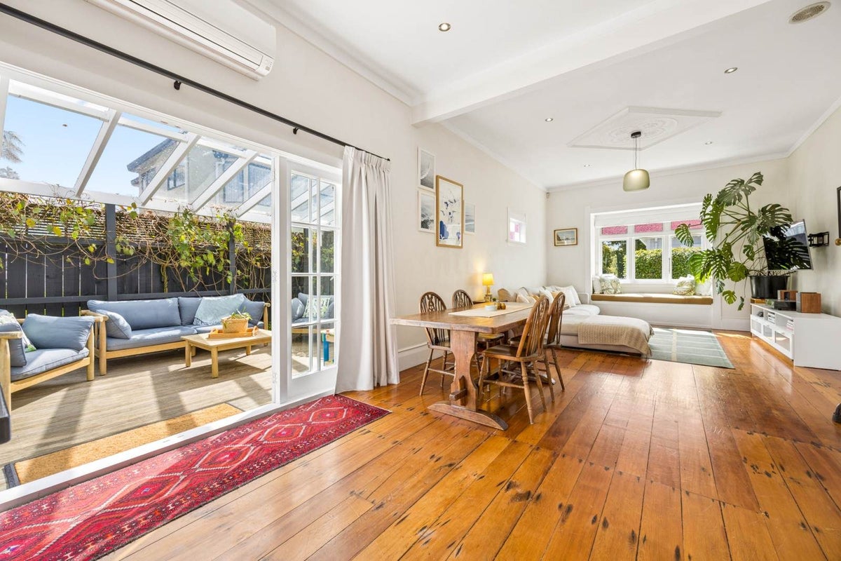 1B Segar Avenue, Mount Albert, Auckland City, Auckland - Carousel 2
