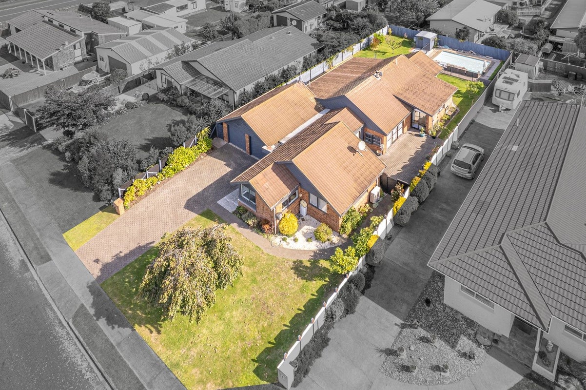5 Downes Avenue, Springvale, Whanganui - Carousel 2