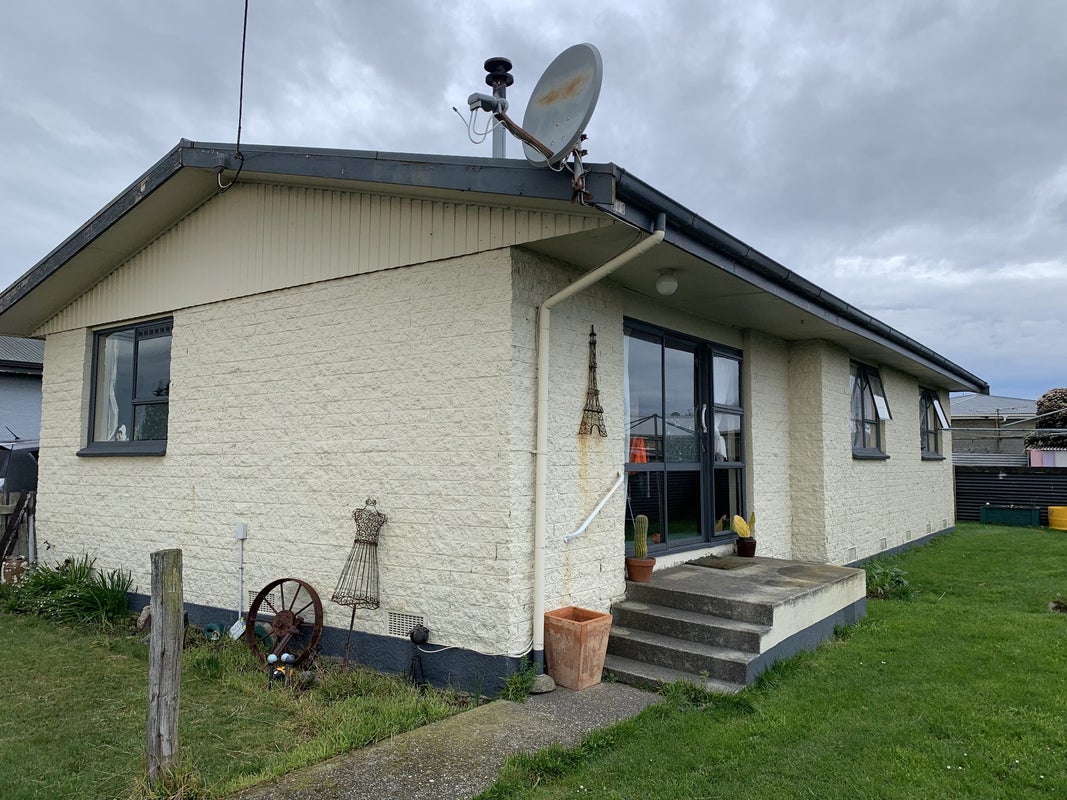 59 Frome Street, Clifton, Invercargill - Carousel 1