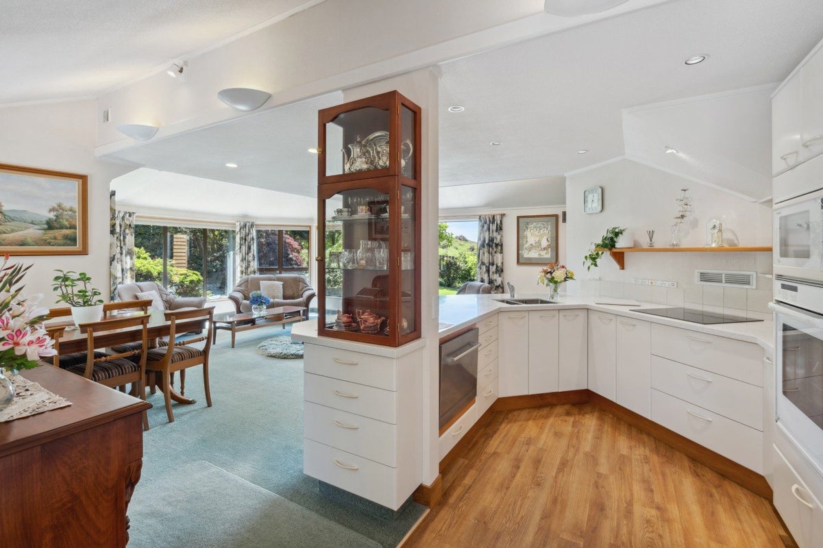 39 Spiers Road, Halfway Bush, Dunedin - Carousel 1