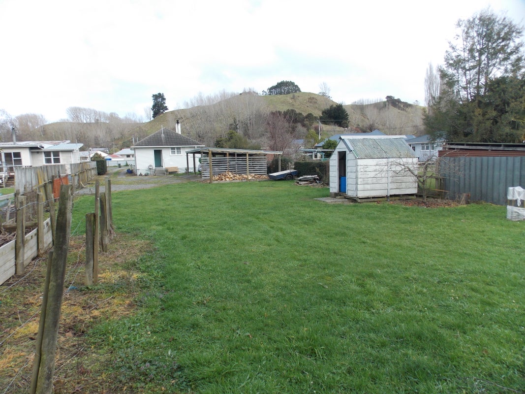 3 Wilson Road, Hunterville - Carousel 23