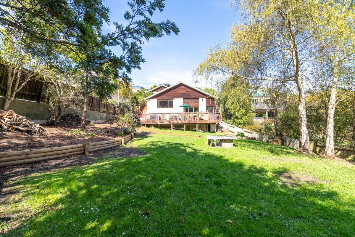 29 Roy Crescent, Concord, Dunedin - Carousel 1