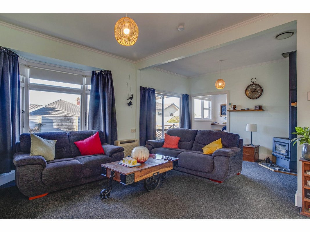 1 Belfield Street, Waimataitai, Timaru - Carousel 2