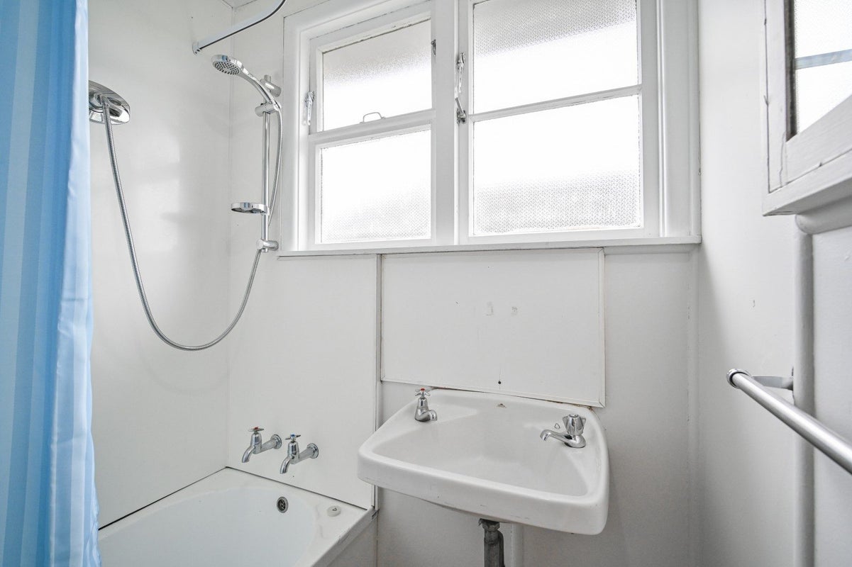 404 Montgomery Street, Raureka, Hastings - Carousel 15