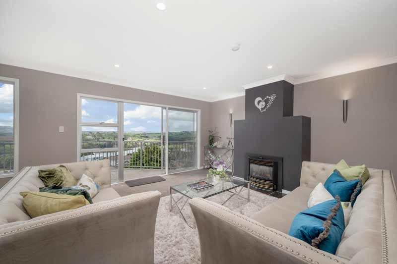 139 Sandspit Road, Shelly Park, Auckland - Carousel 2