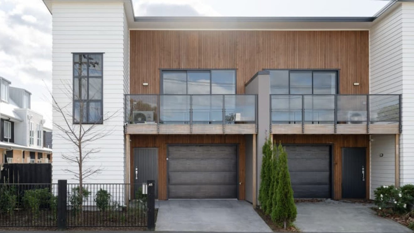 1/45 Cook Street, Hamilton East, Hamilton - Carousel 1