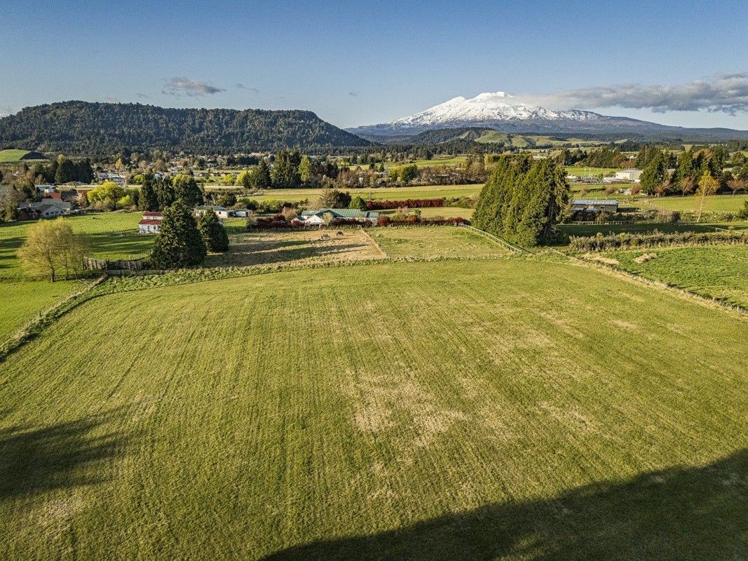 5 Rangataua Rd (State Highway, 49), OHAKUNE - Carousel 39