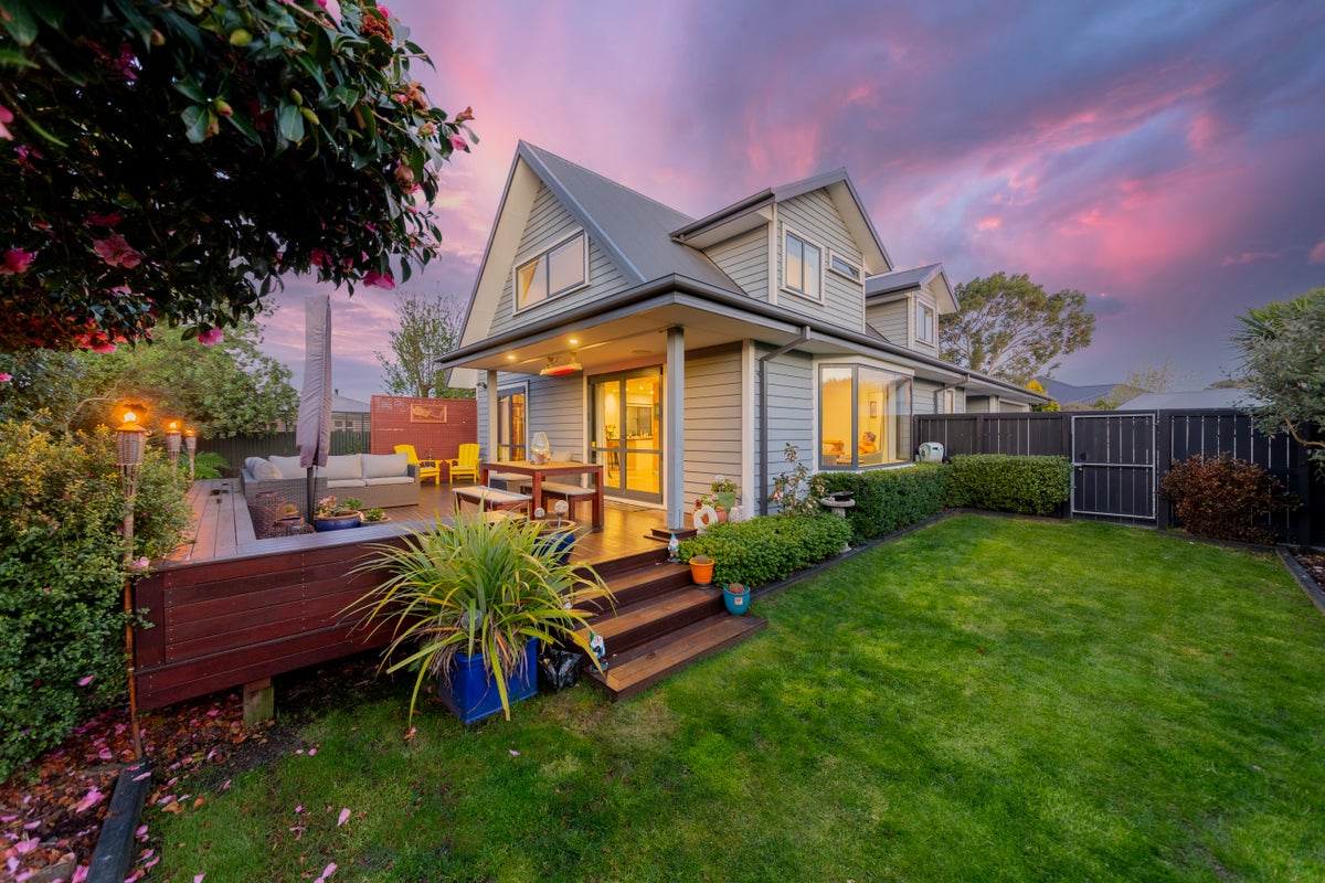 1/14 Francis Avenue, Mairehau, Christchurch - Carousel 2