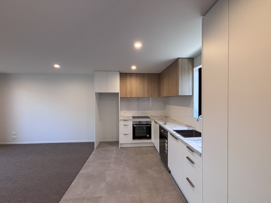 7/504 Armagh Street, Linwood, Christchurch - Carousel 2
