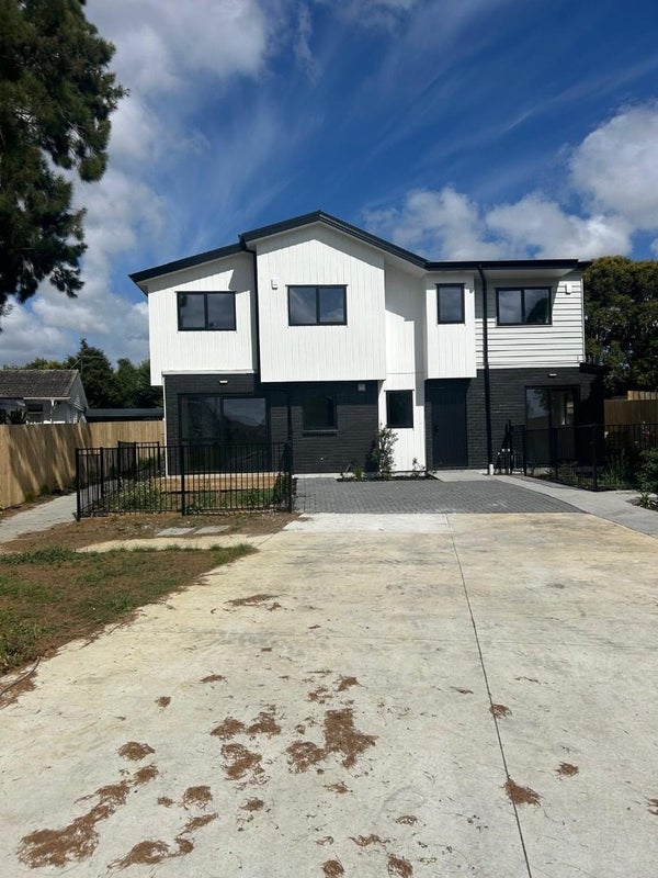 6/38 Chalfont Street, Mangere East, Auckland - Carousel 1