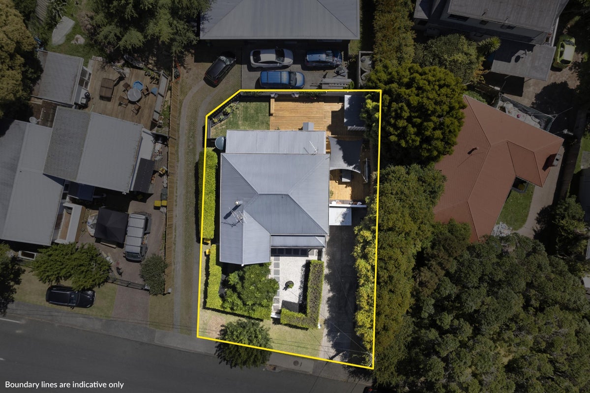 56 Verbena Road, Birkdale, Auckland - Carousel 23