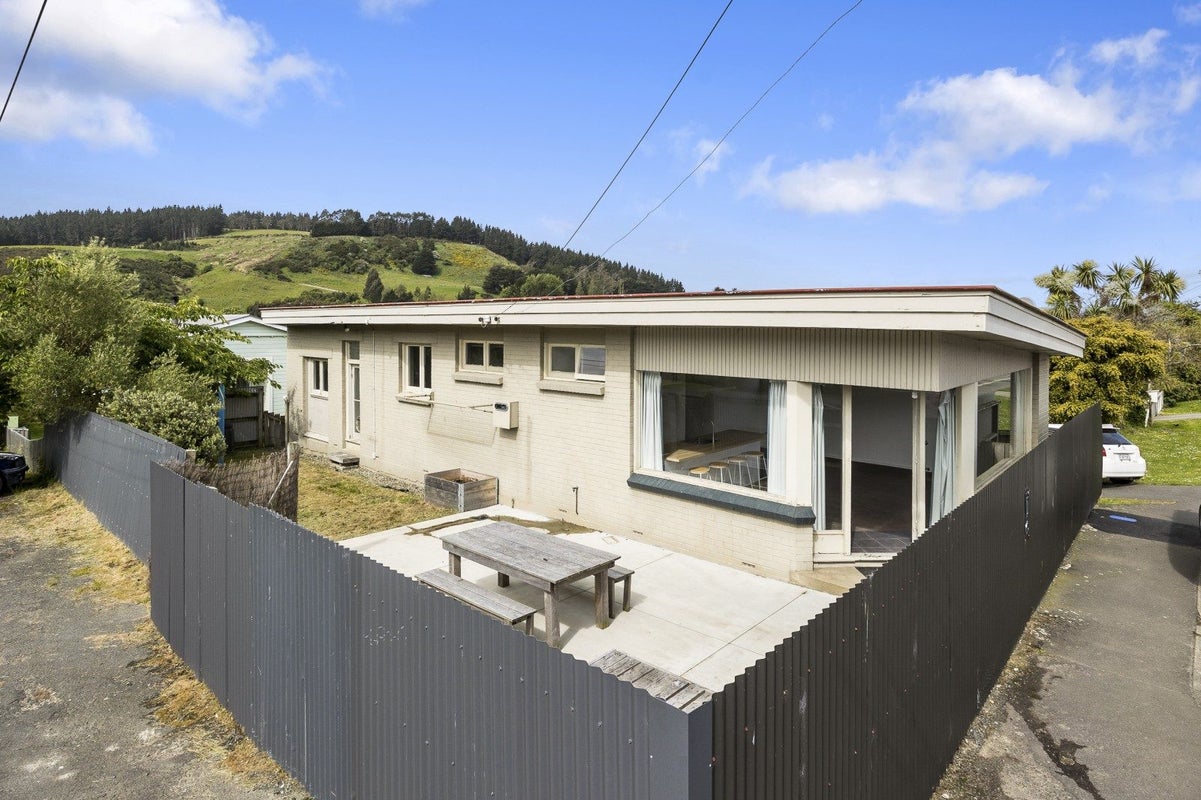 10 Hall Road, Sawyers Bay, Port Chalmers - Carousel 16