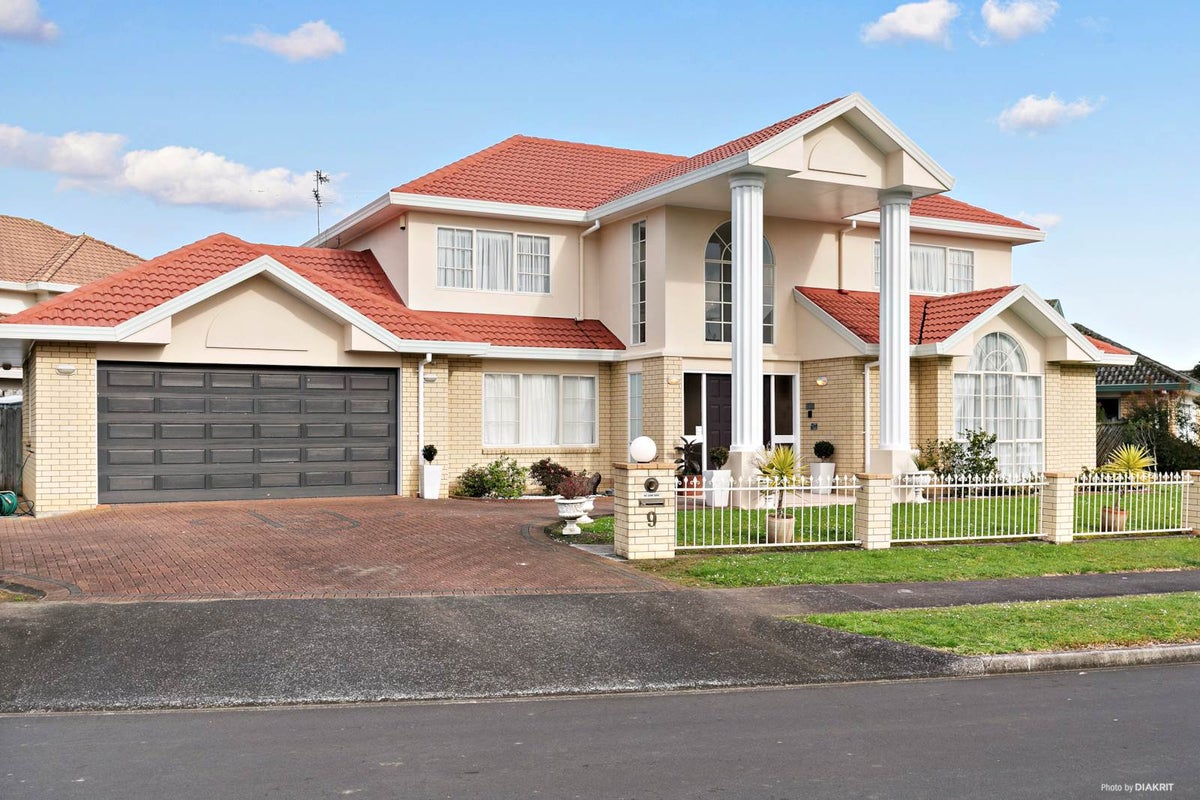 9 Ambleside Drive, Northpark, Auckland - Carousel 11