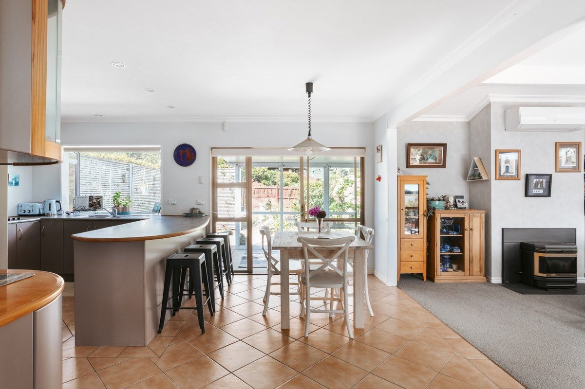 4 Rangataua Street, Welcome Bay, Tauranga - Carousel 2
