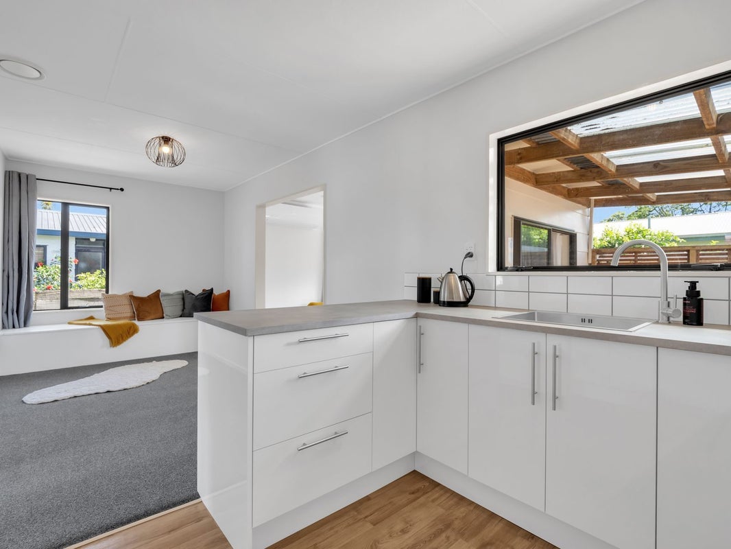 8A Kaimai Place, Hairini, Tauranga - Carousel 2
