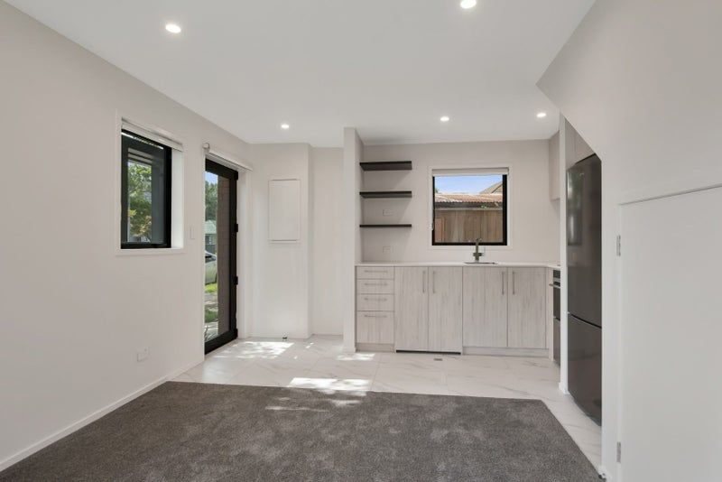 1/1 Milne Crescent, Taita, Lower Hutt - Carousel 2