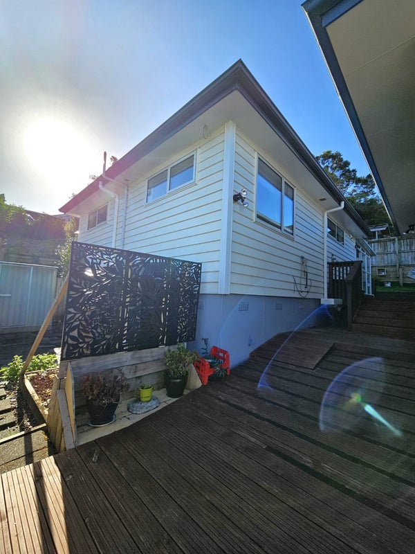 10 Kupari Place, Totara Vale, Auckland - Carousel 1
