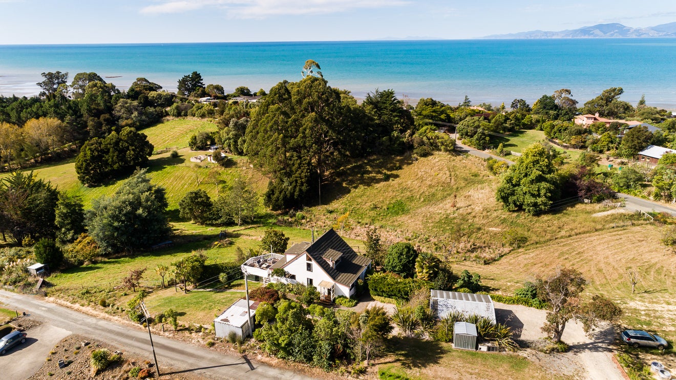 11 Korepo Road, Ruby Bay, Mapua - Carousel 2