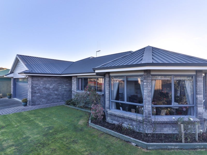 107 Peter Hall Drive, Kelvin Grove, Palmerston North - Carousel 1