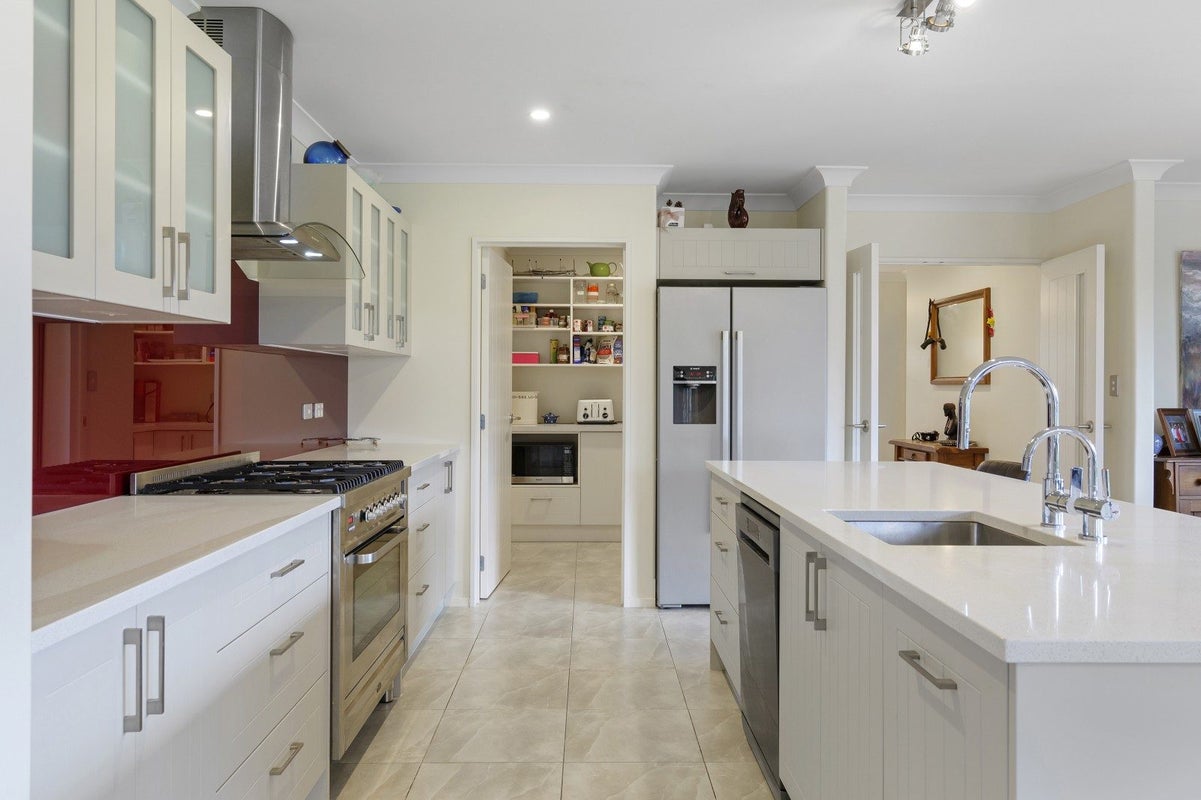 2 McHugh Crescent, Darfield, Darfield - Carousel 2