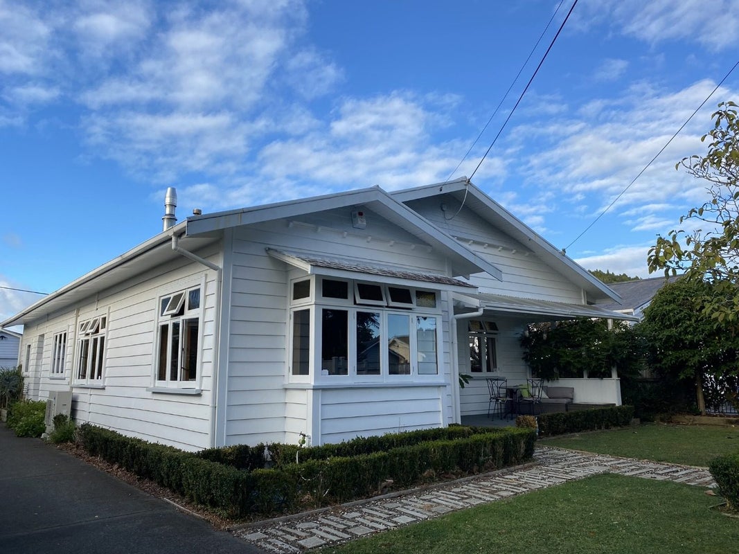 15 Oranga Road, Kensington, Whangarei - Carousel 1