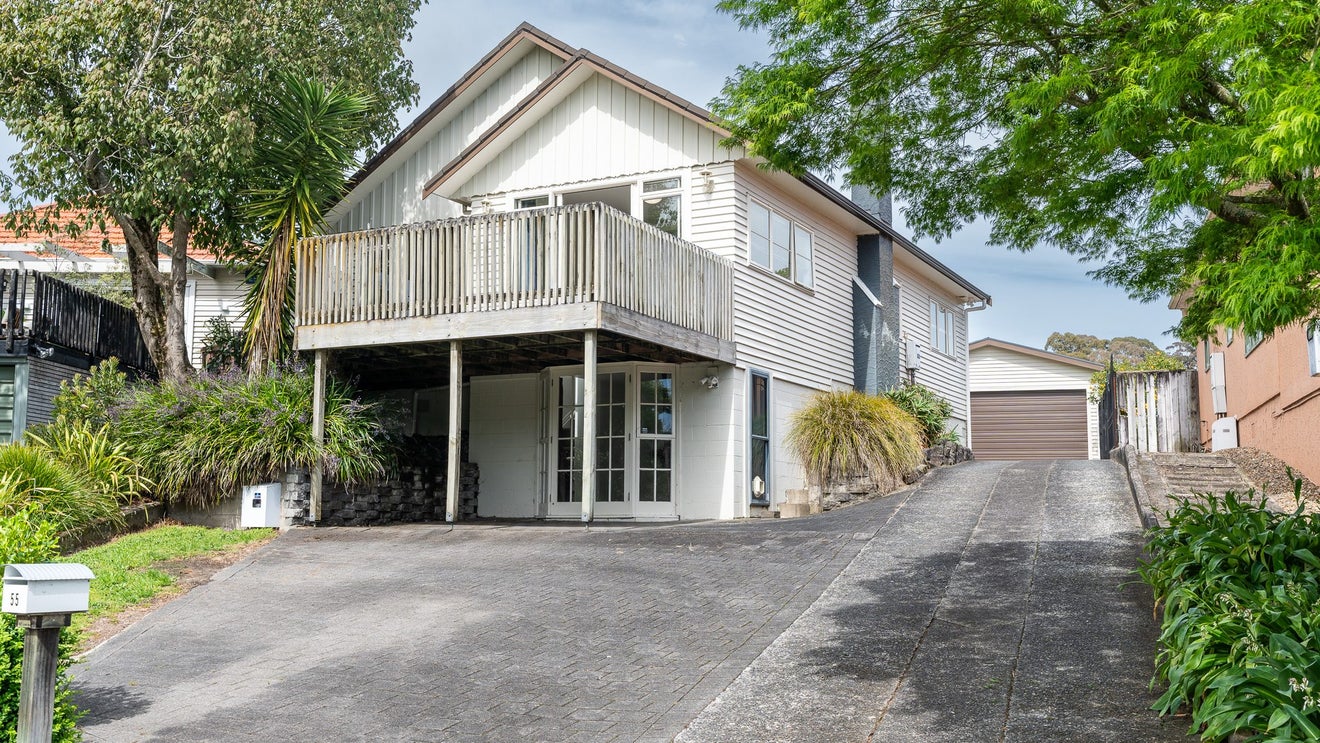 55 Plunket Terrace, Hamilton East, Hamilton - Carousel 2