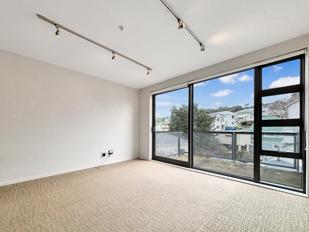 305/80 Riddiford Street, Newtown, Wellington - Carousel 2